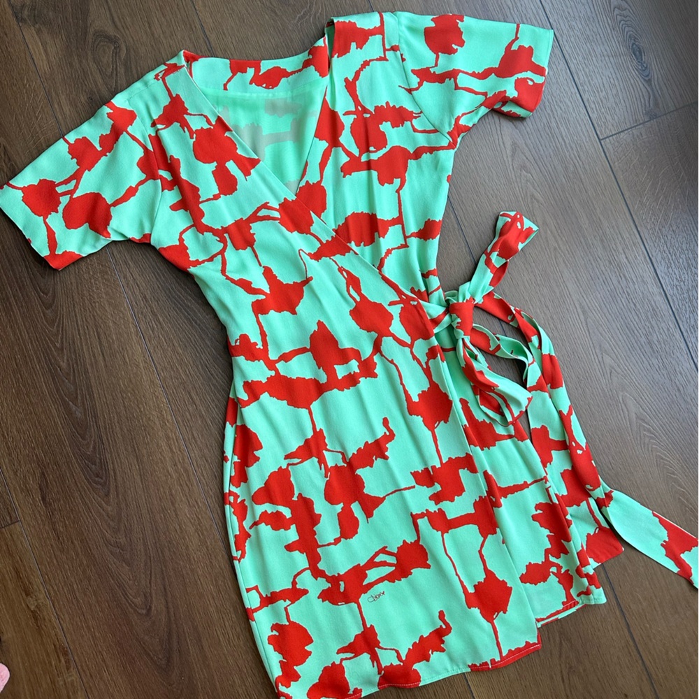 Diane Von Furstenberg Red and Mint Green Dress worn 2 ways.